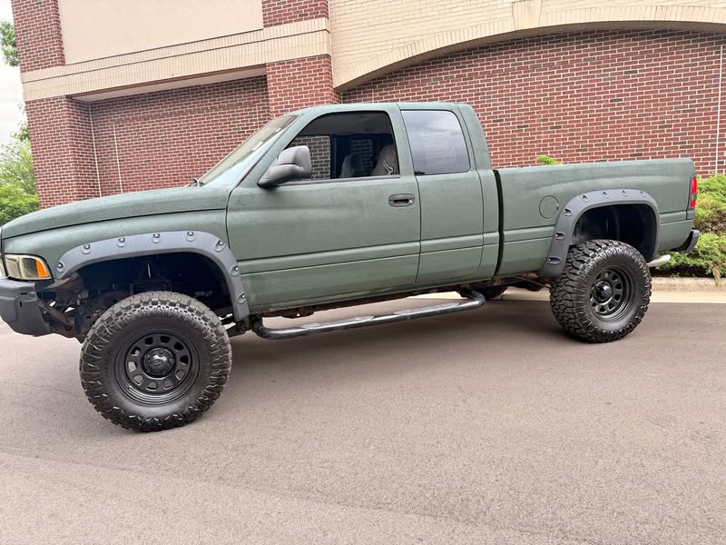 2001 Dodge ram 1500 st 5.9 v8 4x4