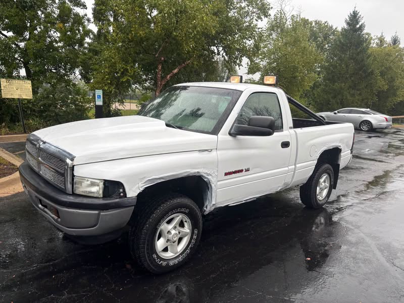 1996 Dodge Ram 1500 Regular Cab - SLT Pickup 2D 6 1\/4 ft