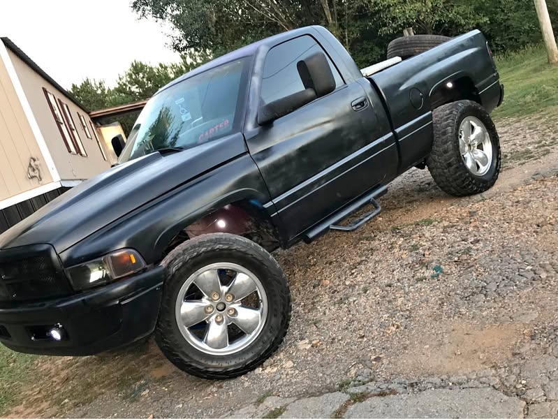 1998 Dodge Ram 1500 Regular Cab - SLT Pickup 2D 6 1\/3 ft