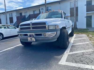 1997 Dodge Ram 1500 - Laramie Pickup 2D 6 1\/4 ft