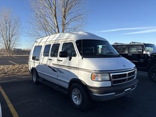 1997 Dodge Ram Van B2500