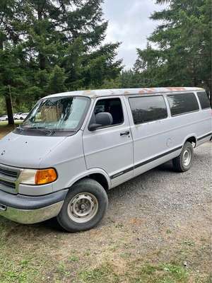 2000 Dodge Ram Van 3500 - Van 3D