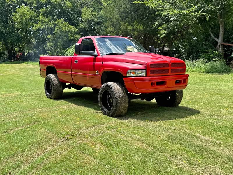 1999 Dodge Ram 2500 Regular Cab - Long Bed