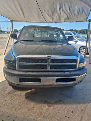 2001 Dodge Ram 1500 Regular Cab - Short Bed