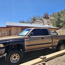 2001 Dodge Ram 1500 Crew Cab - Laramie Pickup 4D 5 1\/2 ft
