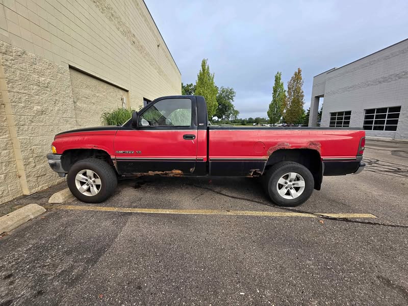 1996 Dodge Ram 1500 Regular Cab - Laramie Pickup 2D 8 ft