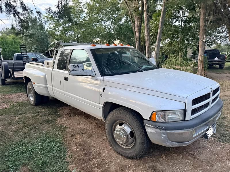 1997 Dodge Ram 3500 Quad Cab - ST Pickup 4D 6 1\/2 ft