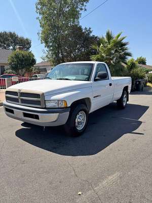 2001 Dodge Ram 2500 - Long Bed