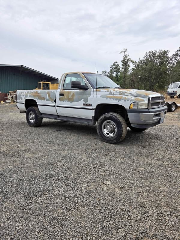1994 Dodge Ram 2500 Regular Cab - SLT Pickup 2D 8 ft