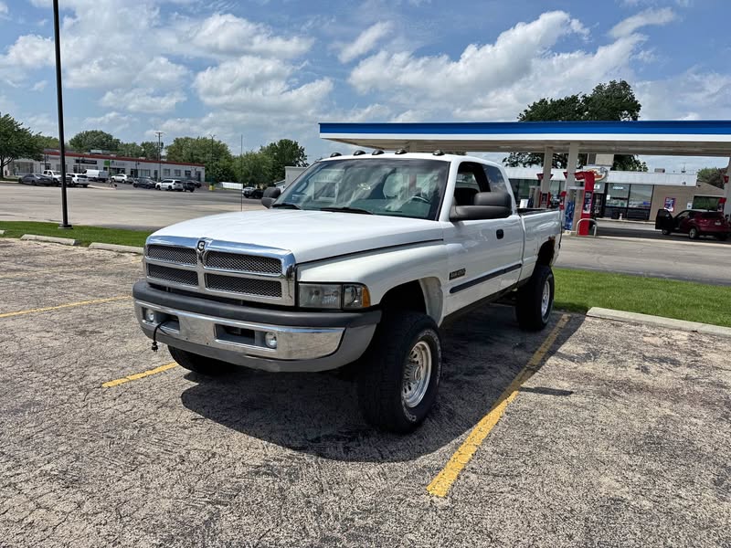2000 Dodge Ram 2500 Quad Cab - Laramie Pickup 4D 6 1\/4 ft