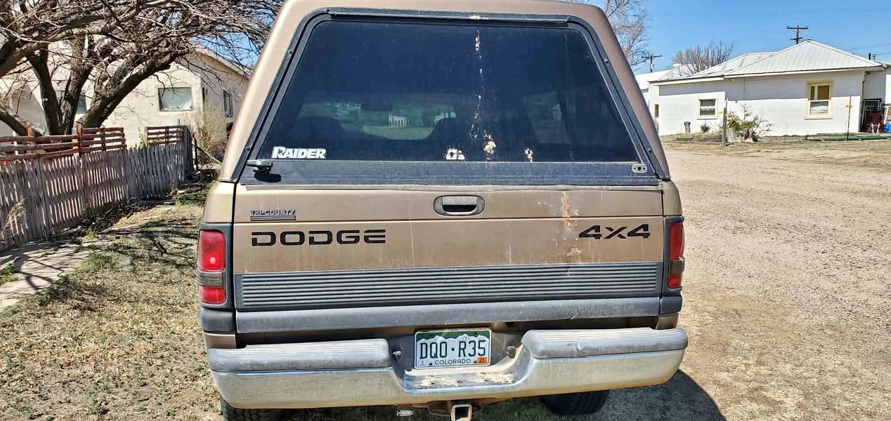 2001 Dodge Ram 1500 Quad Cab - Laramie Pickup 4D 6 1\/3 ft