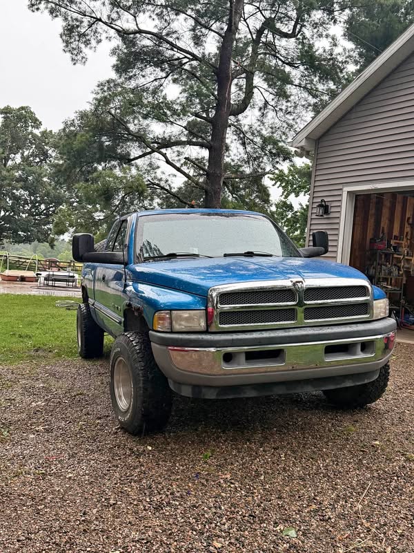 1998 Dodge Ram 1500 Regular Cab - Laramie SLT