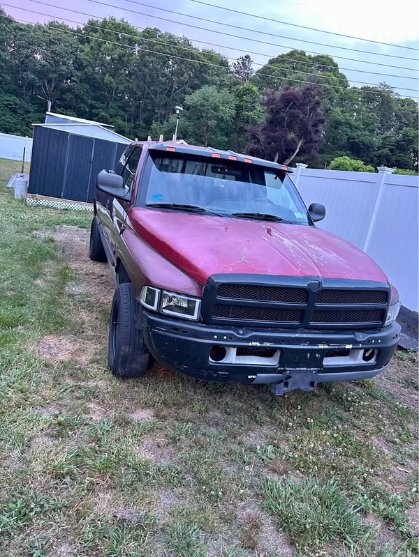 2001 Dodge Ram 1500 Crew Cab - Laramie Pickup 4D 5 1\/2 ft
