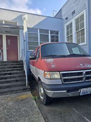 1996 Dodge Ram Wagon 3500 - Maxi Van