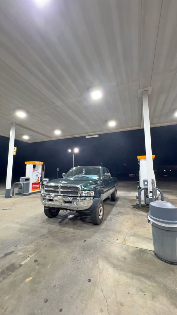 2001 Dodge Ram 1500 - Laramie