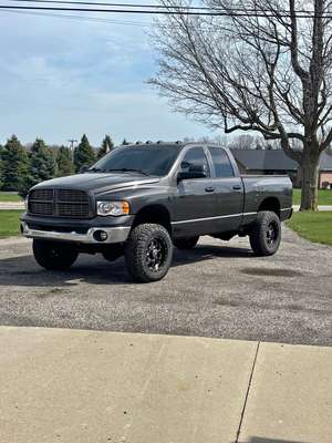 2003 Dodge Ram 2500 Crew Cab - SLT Pickup 4D 6 1\/3 ft