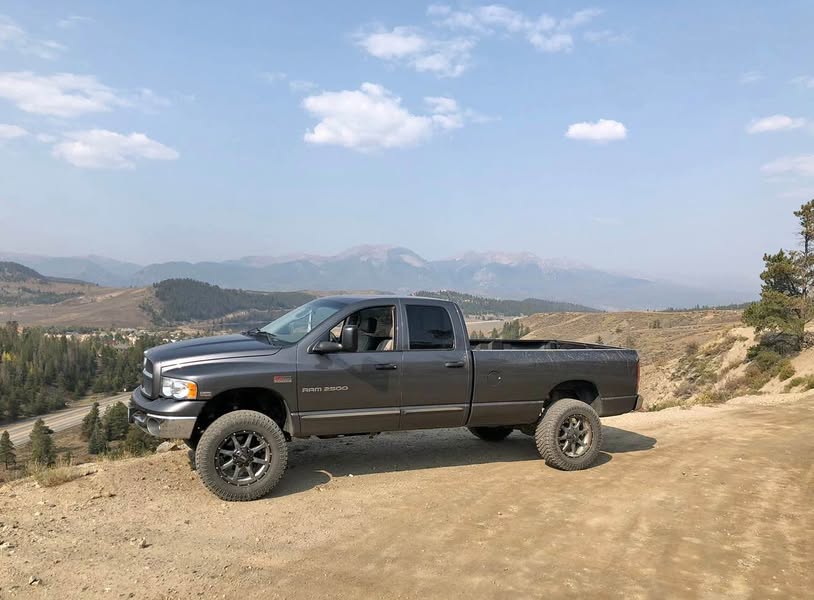 2003 Dodge Ram 2500 Quad Cab - Laramie Pickup 4D 8 ft