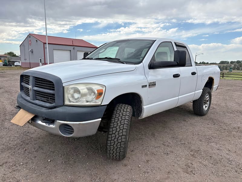 2007 Dodge Ram 2500 Quad Cab - ST Pickup 4D 6 1\/4 ft