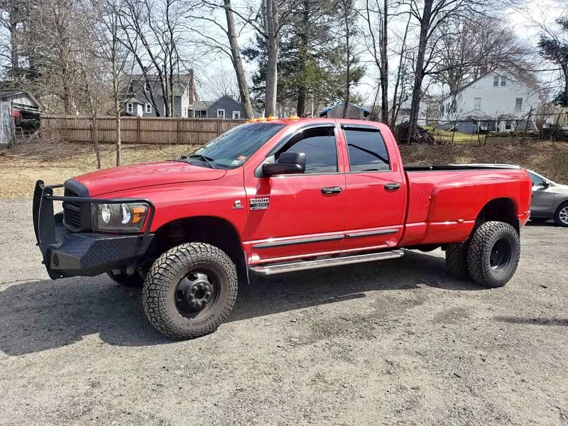 2007 Dodge Ram 3500 Quad Cab - SLT Pickup 4D 8 ft