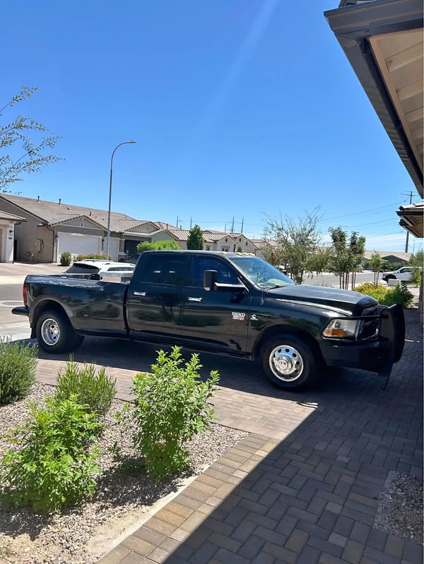 2010 Dodge Ram 3500 Crew Cab - SLT Pickup 4D 8 ft