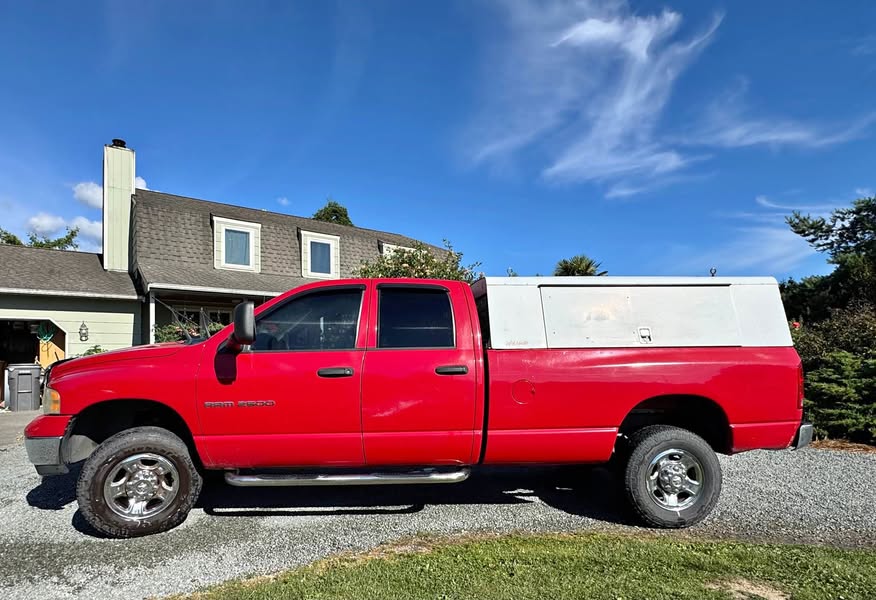 2003 Dodge Ram 2500 Quad Cab - SLT Pickup 4D 8 ft