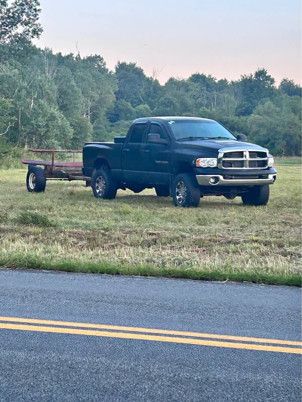 2005 Dodge Ram 2500 - Short Bed