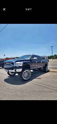 2006 Dodge Ram 2500 Mega Cab - SLT Pickup 4D 6 1\/4 ft