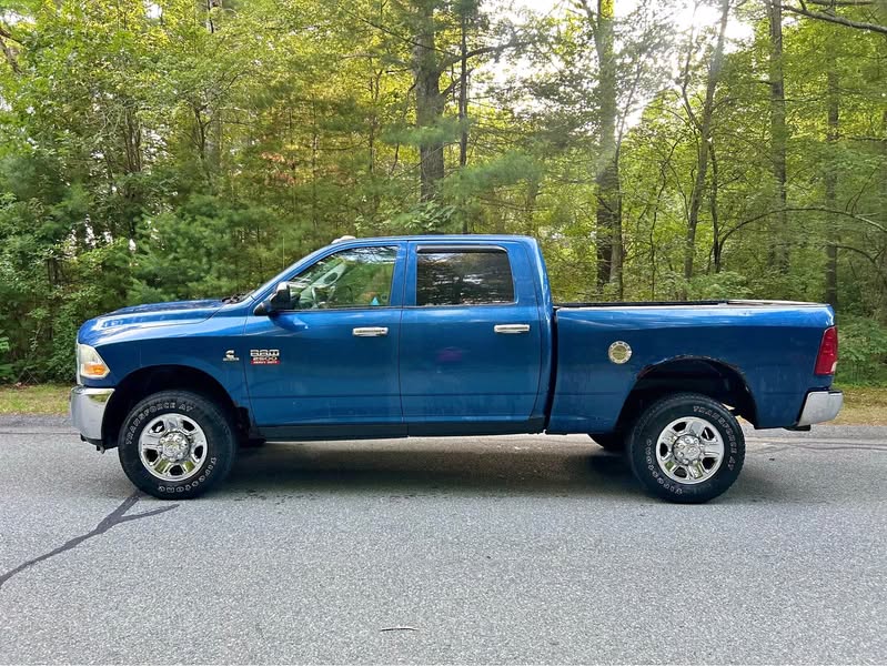 2010 Dodge Ram 2500 Mega Cab - Cummins Diesel