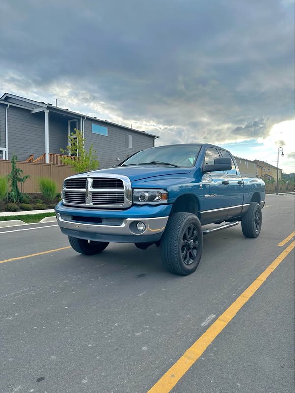 2005 Dodge Ram 2500 Quad Cab - Laramie Pickup 4D 6 1\/4 ft