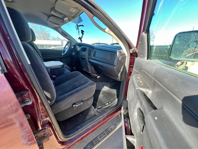 2003 Dodge Ram 2500 Quad Cab - SLT Pickup 4D 6 1\/4 ft