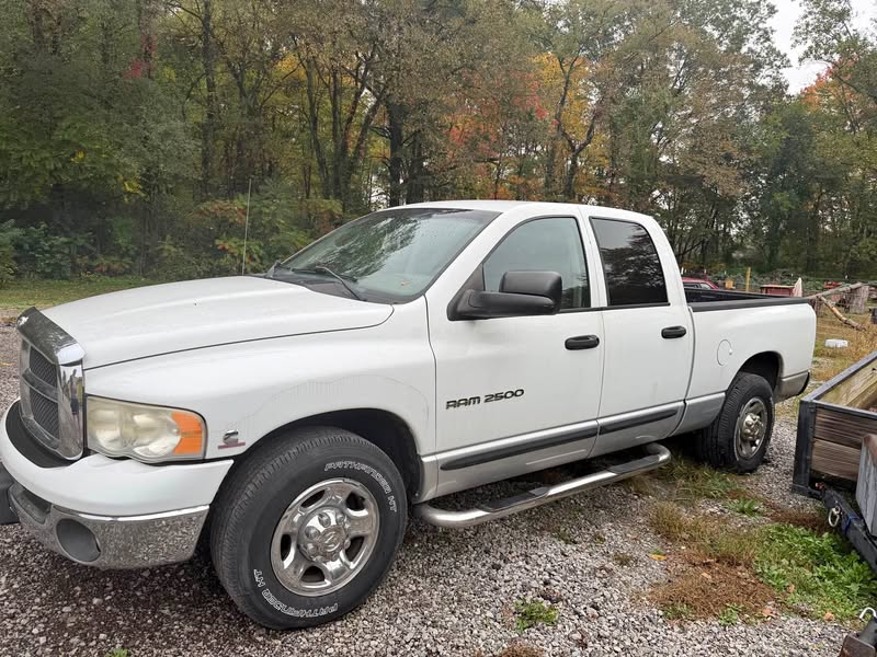 2005 Dodge Ram 2500 Crew Cab - SLT Pickup 4D 6 1\/3 ft