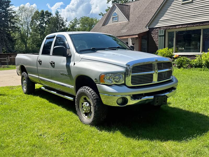 2004 Dodge Ram 2500 Quad Cab - Laramie Pickup 4D 8 ft