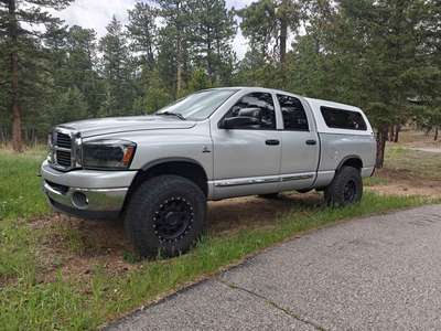 2007 Dodge Ram 2500 Quad Cab - SLT Pickup 4D 6 1\/4 ft