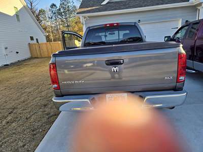 2005 Dodge Ram 2500 - SLT Pickup 4D 6 1\/3 ft