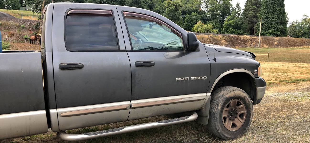 2003 Dodge Ram 2500 Quad Cab - SLT Pickup 4D 6 1\/4 ft