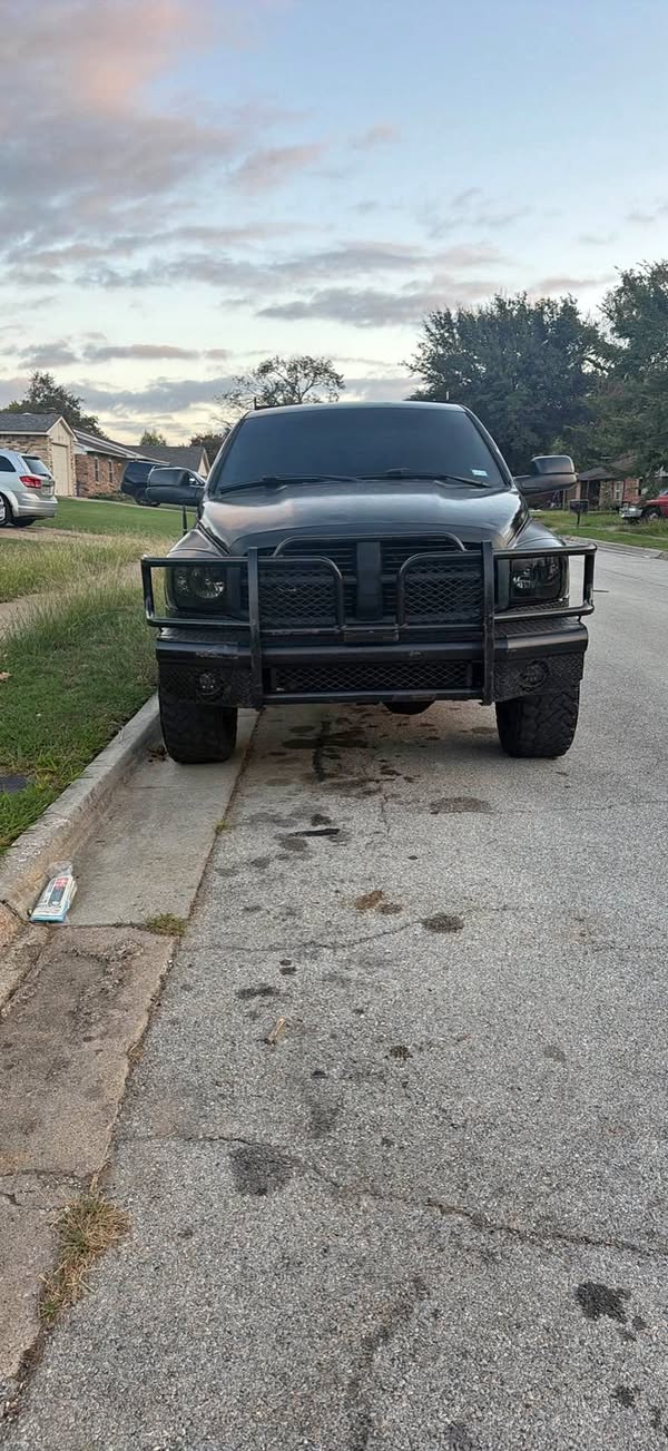 2006 Dodge Ram 2500 Crew Cab - SLT Pickup 4D 8 ft