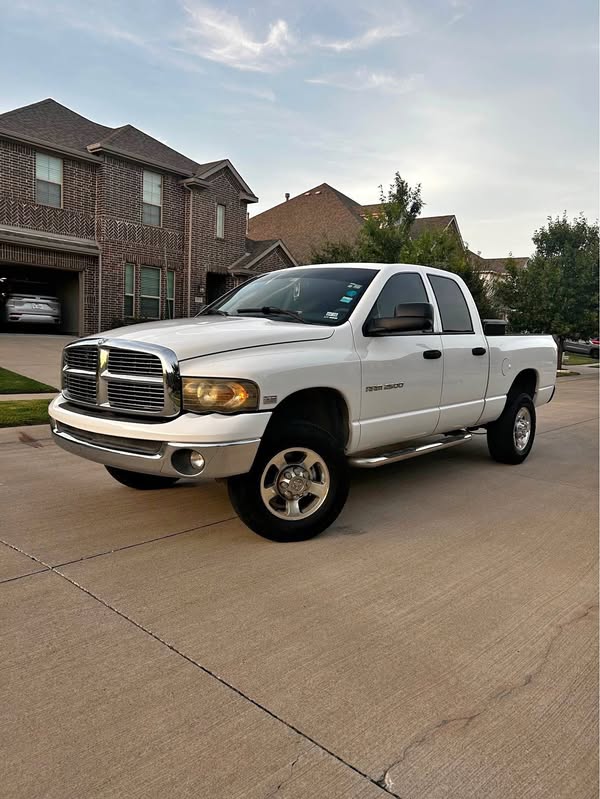 2003 Dodge Ram 2500 Quad Cab - SLT Pickup 4D 6 1\/4 ft