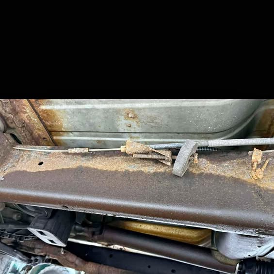 2004 Dodge Ram 2500 Regular Cab - Long Bed