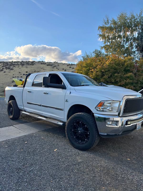 2010 Dodge Ram 2500 Mega Cab