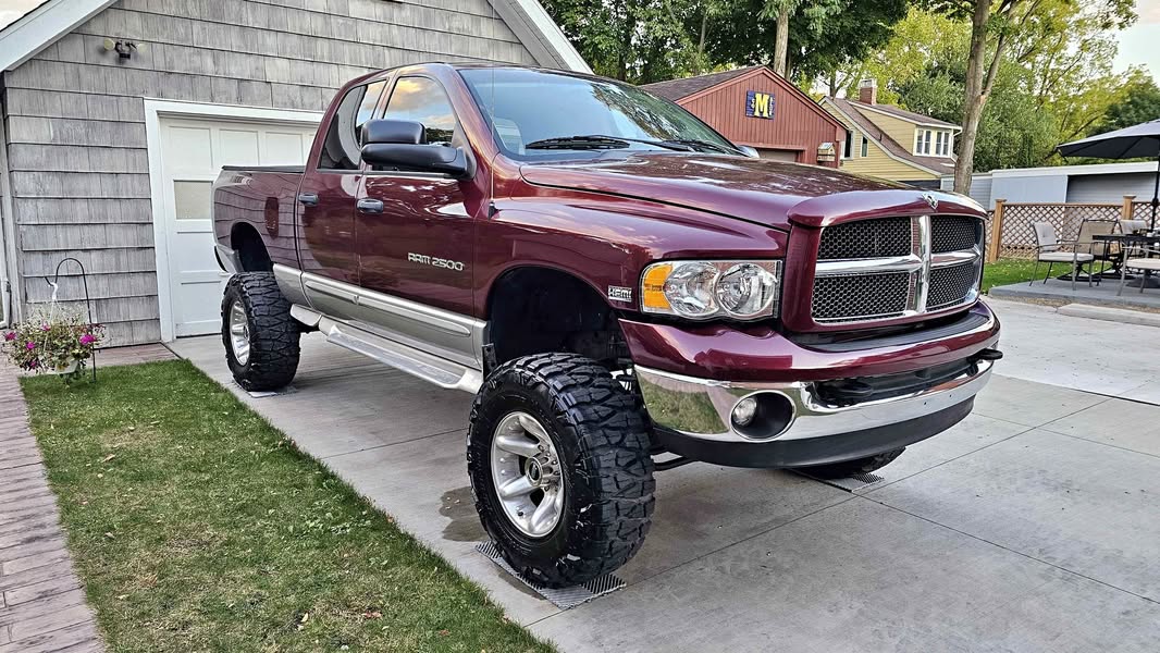 2003 Dodge Ram 2500 Quad Cab - Laramie Pickup 4D 6 1\/4 ft