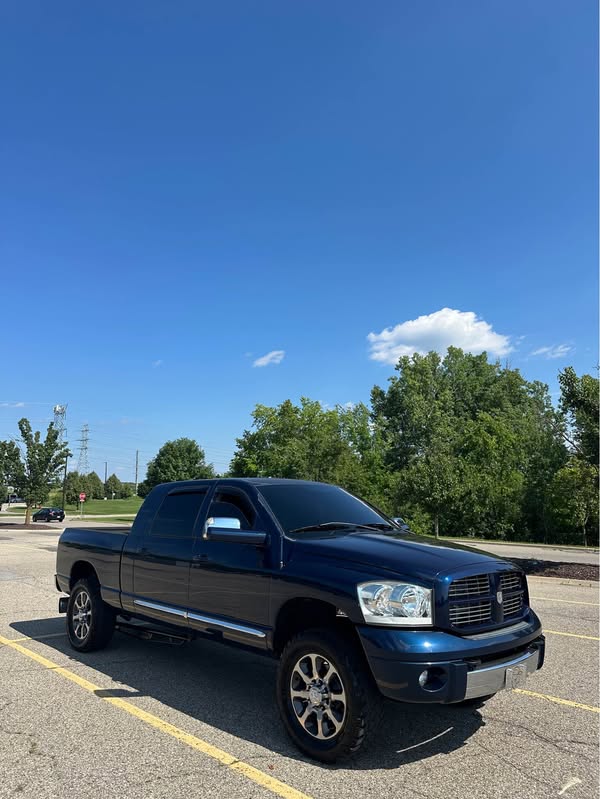 2009 Dodge Ram 2500 Mega Cab - Laramie Pickup 4D 6 1\/3 ft