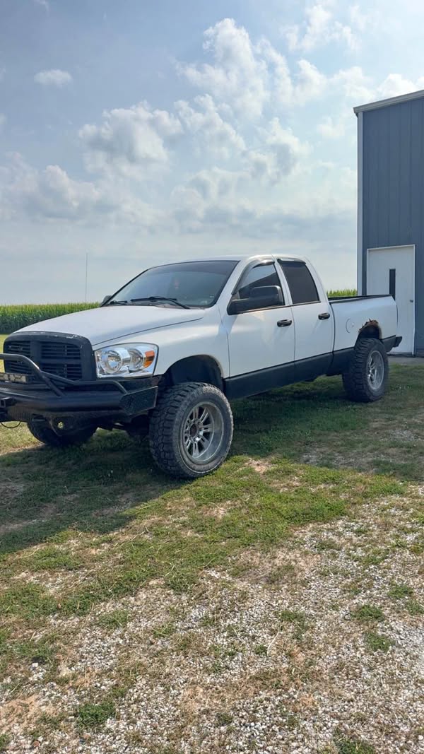 2007 Dodge Ram 2500 Crew Cab - SLT Pickup 4D 6 1\/3 ft
