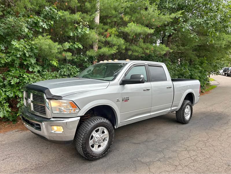 2010 Dodge Ram 2500 Crew Cab - 6.7L Cummins Diesel
