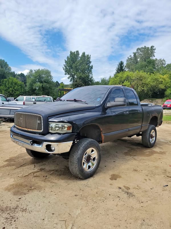 2003 Dodge Ram 2500 Crew Cab - ST Pickup 4D 6 1\/3 ft