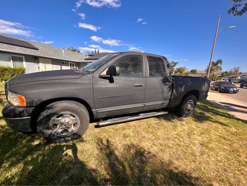 2003 Dodge Ram 2500 Crew Cab - ST Pickup 4D 6 1\/3 ft