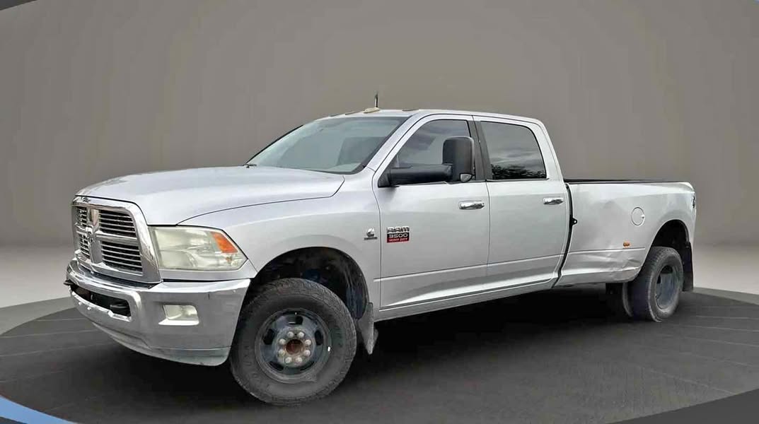 2010 Dodge Ram 3500 Crew Cab - SLT Pickup 4D 8 ft