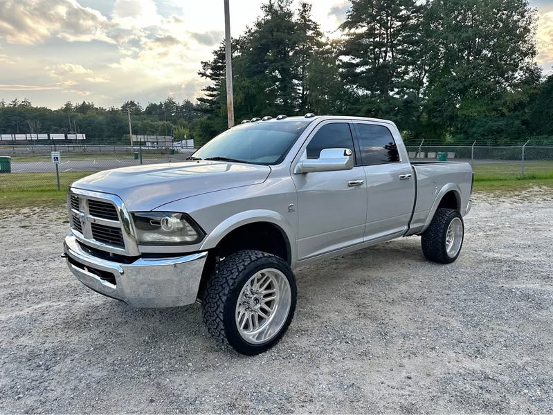 2010 Dodge Ram 2500 Crew Cab - SLT Pickup 4D 6 1\/3 ft