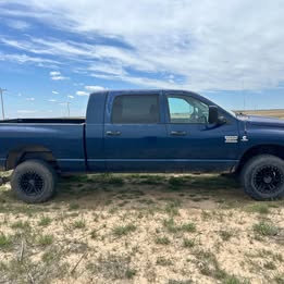 2007 Dodge ram 2500 mega cab 6.7 cummins - slt