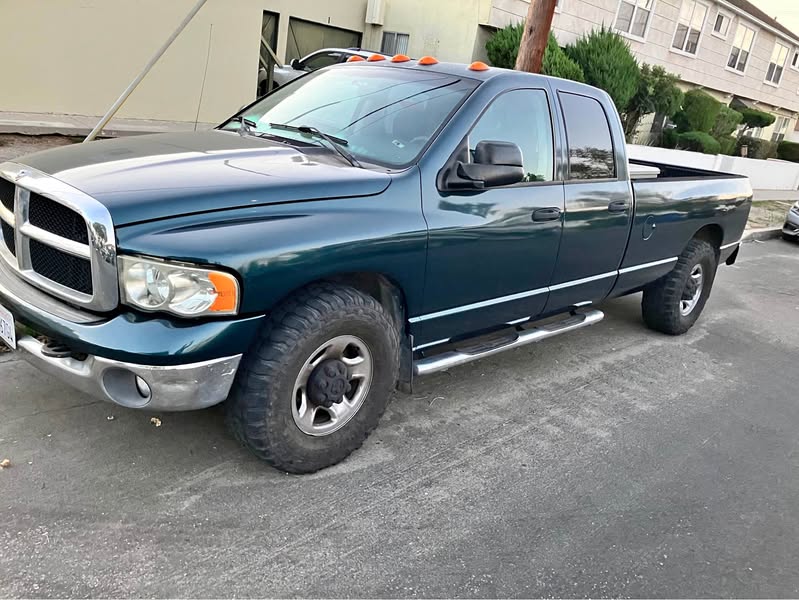 2004 Dodge Ram 3500 Crew Cab - SLT Pickup 4D 8 ft