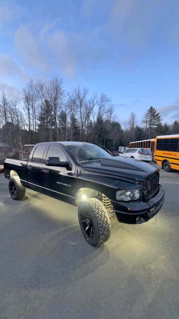 2004 Dodge Ram 2500 Quad Cab - Laramie Pickup 4D 6 1\/4 ft